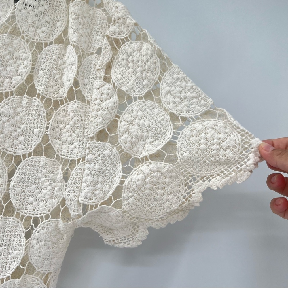 FARM Rio Cream Lace Top small - Picture 8 of 11